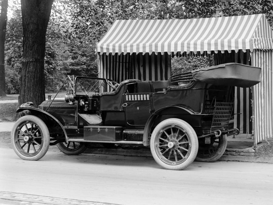  Packard Model 18 Touring 1909 года  (фото 2 из 29)